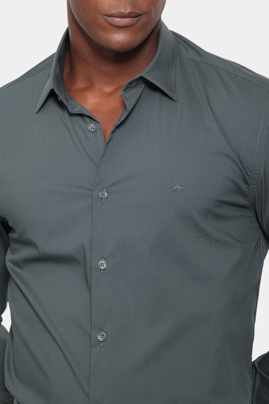 Camisa Manga Longa Slim Tech Comfort Verde Escuro — foto 2 de 6