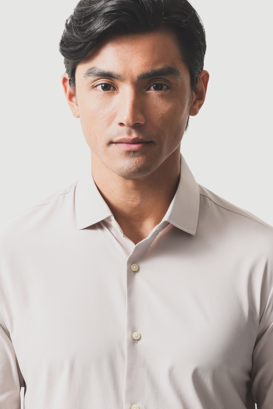 Camisa Manga Longa Slim Tech Flex Caqui / Branco — foto 3 de 6