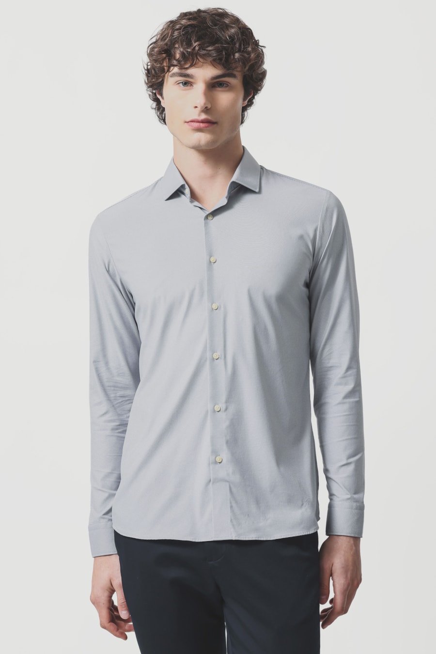Camisa Manga Longa Slim Tech Flex Cinza C/Branco — foto 1 de 6