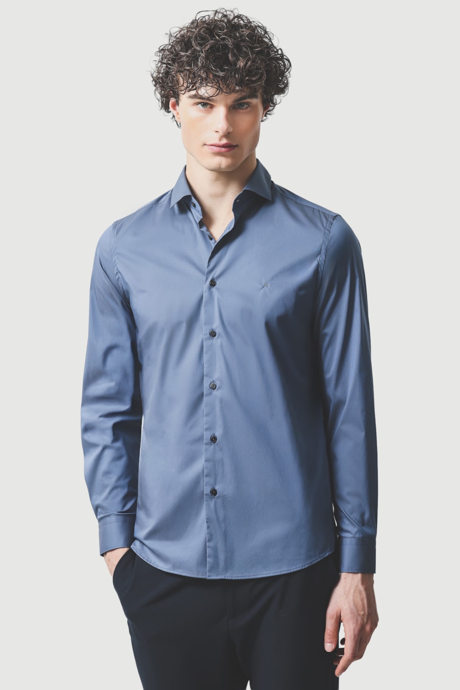 Camisa Manga Longa Slim Tech Lisa Azul Jeans — foto 1 de 6