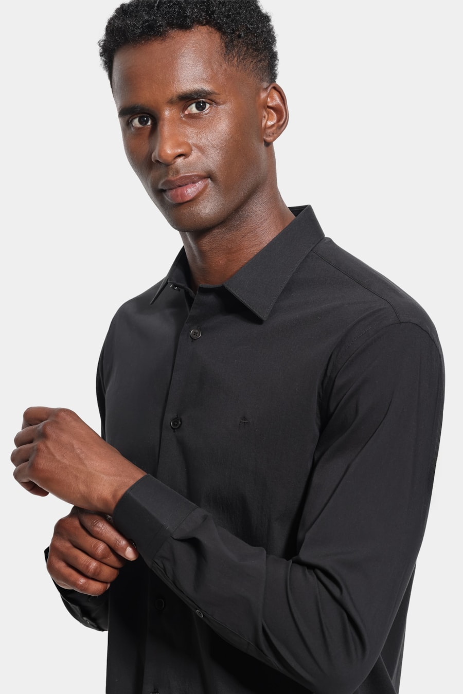 Camisa Manga Longa Slim Viena Poliamida Preto — foto 3 de 6