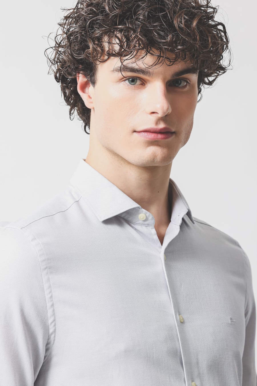 Camisa Manga Longa Super Slim Fio 50 Egípcio Stairs Cinza — foto 3 de 6