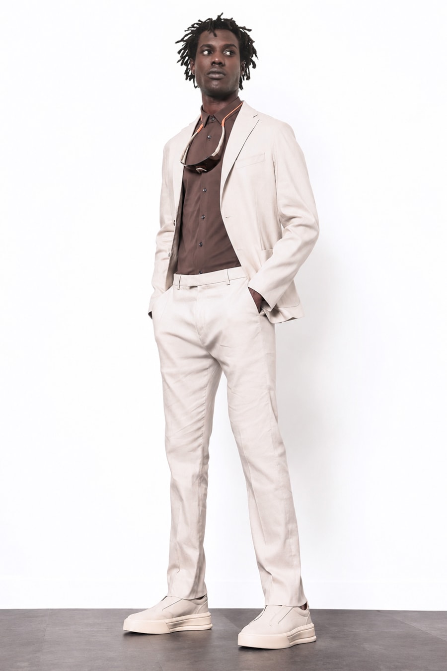 Camisa Manga Longa Twill Flex Marrom — foto 2 de 5