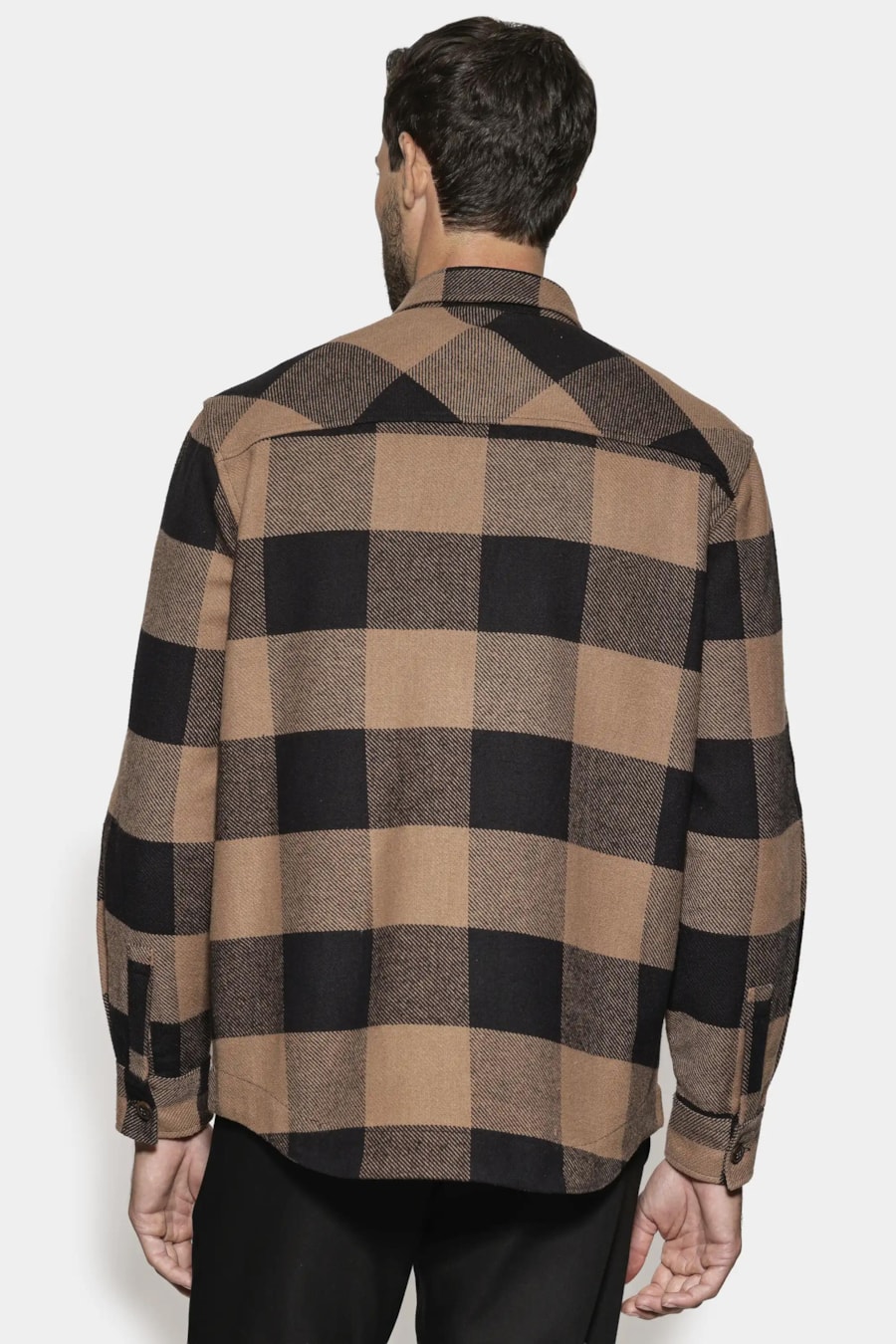 Camisa Overshirt Maxi Xadrez Castor C/ Preto — foto 4 de 6
