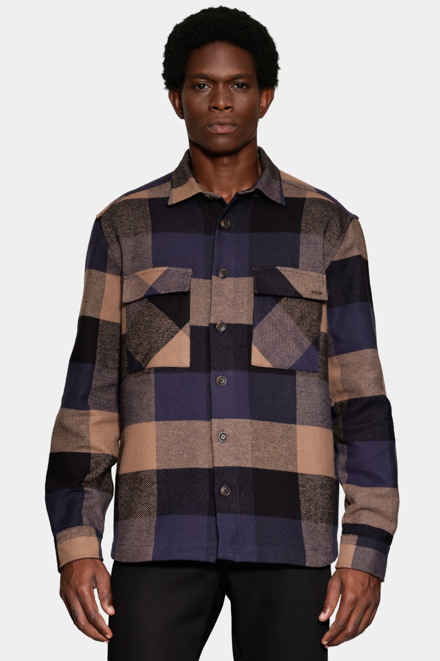 Camisa Overshirt Maxi Xadrez Preto C/ Caqui — foto 1 de 7