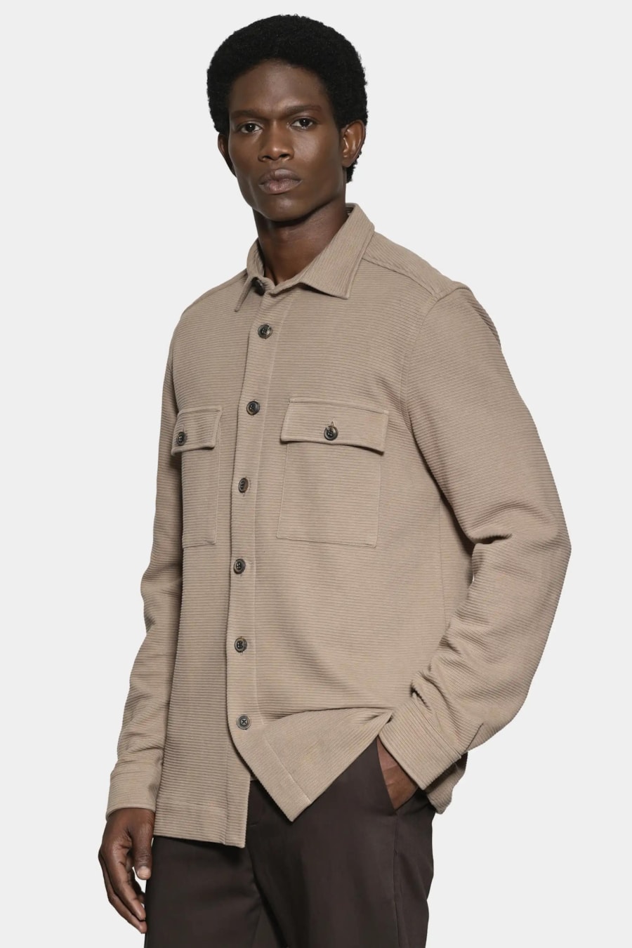 Camisa Overshirt Textura Horizontal Caqui — foto 1 de 7