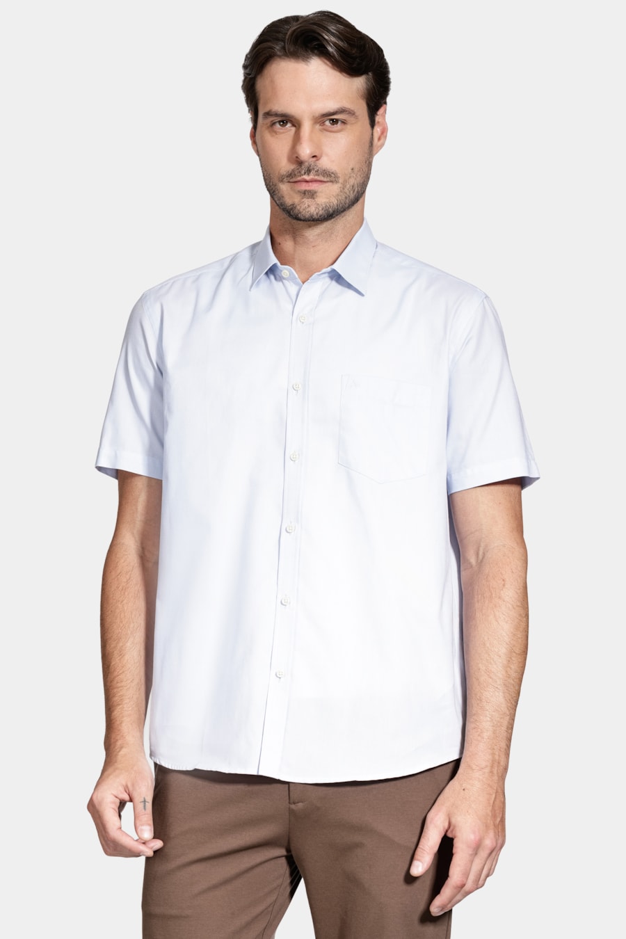 Camisa Regular Algodão Manga Curta Pinpoint Azul Claro — foto 2 de 6