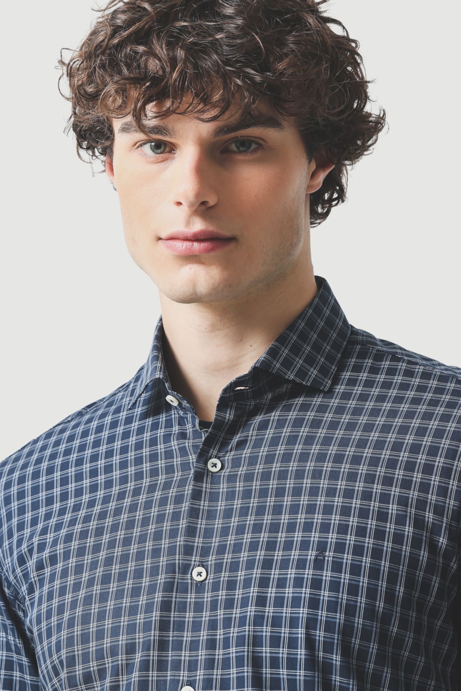 Camisa Regular Algodão Xadrez Marinho/Azul Claro — foto 3 de 5
