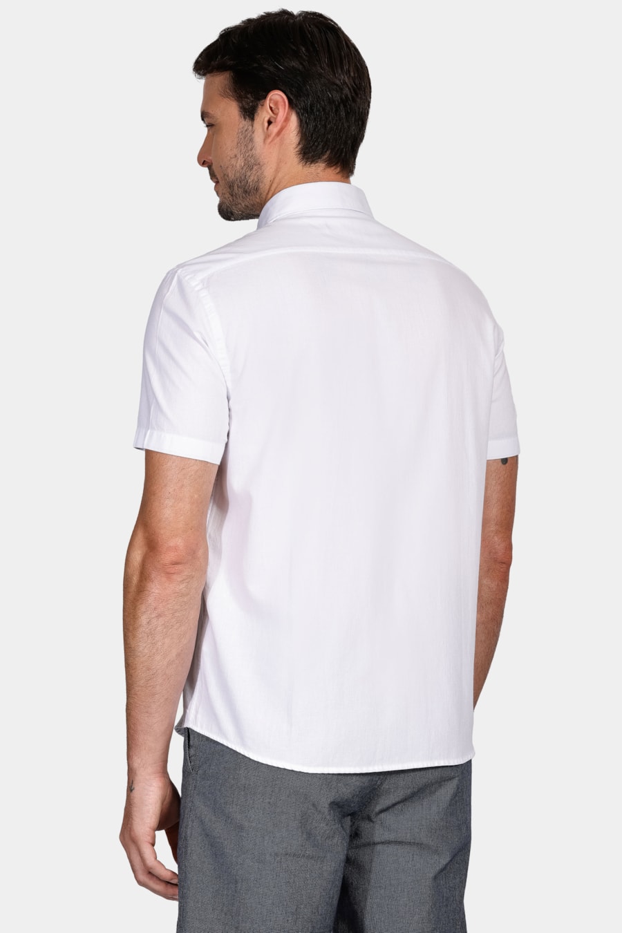 Camisa Regular Bolso Colors Branco — foto 4 de 5