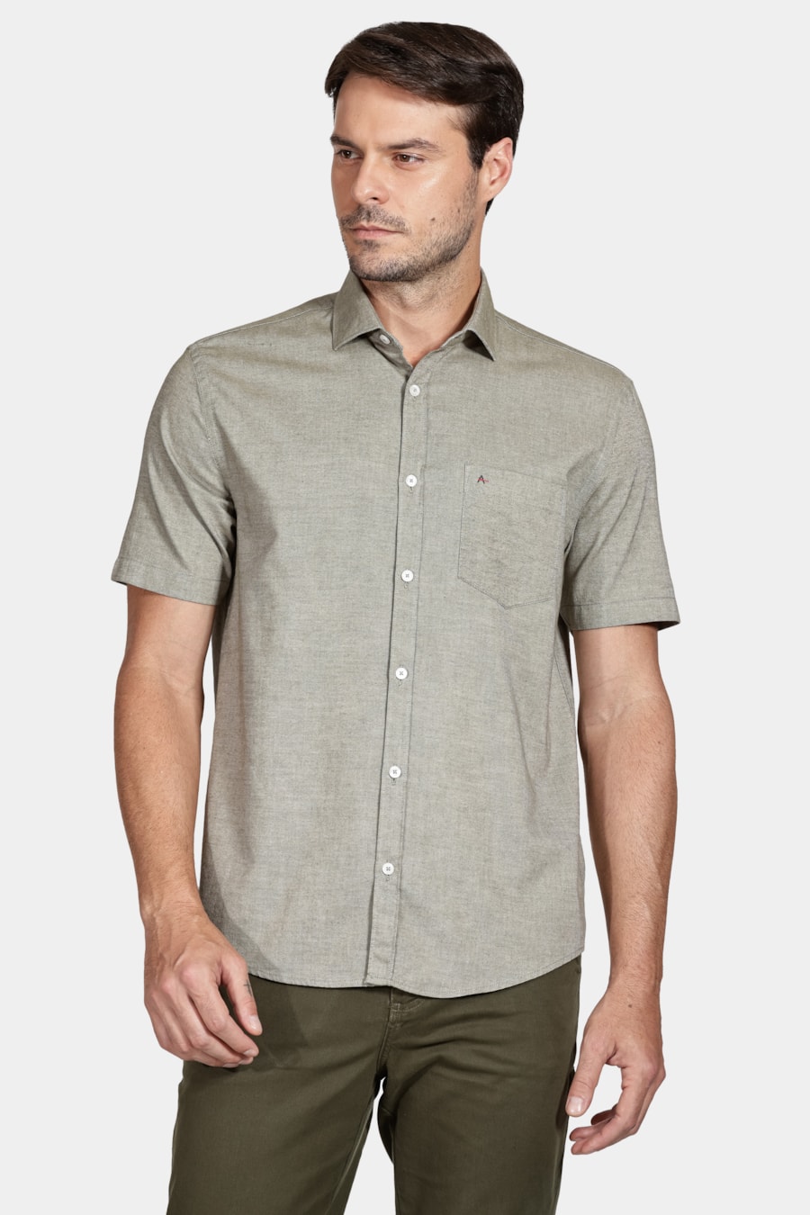 Camisa Regular Bolso Colors Verde Médio — foto 1 de 6