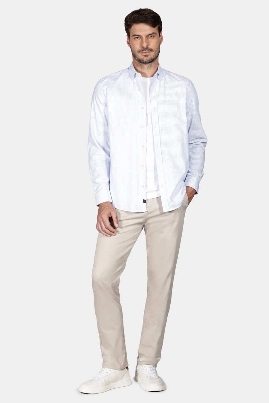 Camisa Regular Button Down Class Branco Com Azul Claro — foto 2 de 5