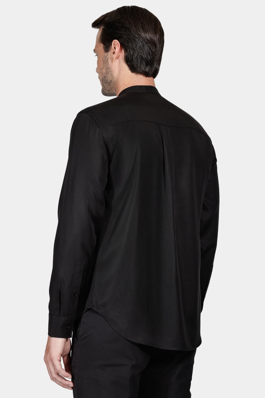 Camisa Regular Gola Padre em Liocel Preto — foto 4 de 5