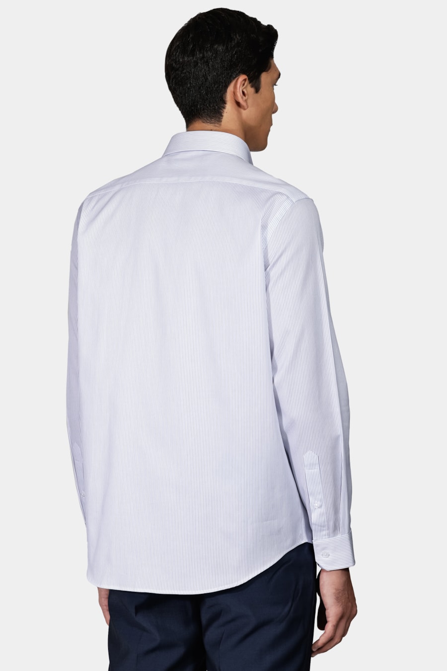 Camisa Regular Listrada Branco Com Marinho — foto 4 de 5