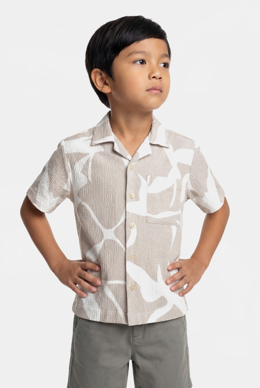 Camisa Regular Manga Curta Infantil Seersucker Caqui / Branco — foto 1 de 5