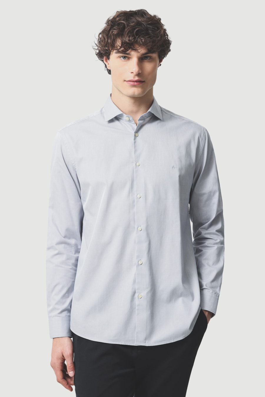 Camisa Regular Manga Longa Algodão Egípcio Micro Listrada Branco C/Cinza — foto 1 de 6