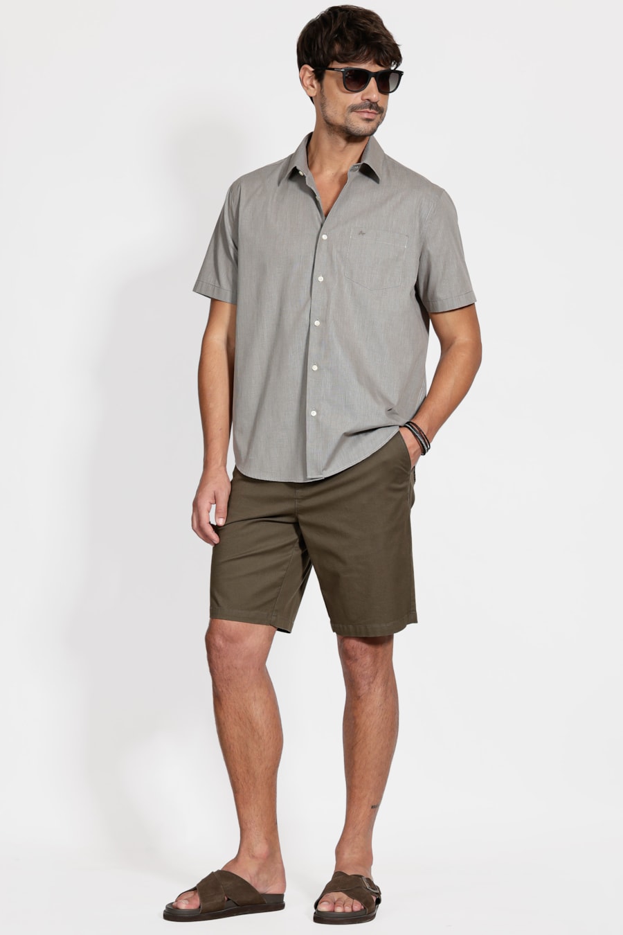 Camisa Regular Micro Xadrez Bolso Verde C/ Branco — foto 2 de 6