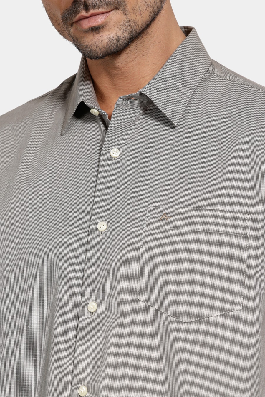 Camisa Regular Micro Xadrez Bolso Verde C/ Branco — foto 3 de 6