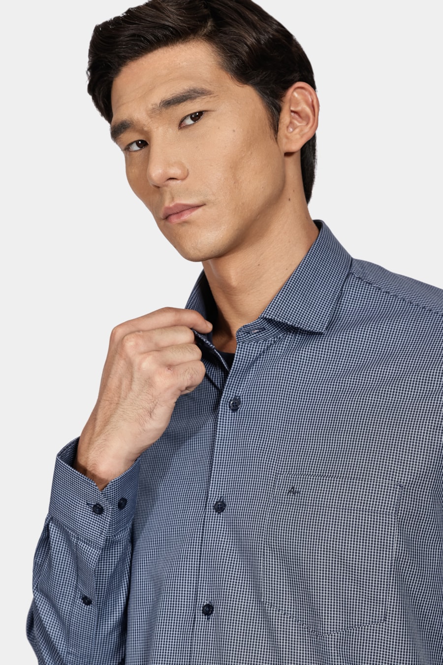 Camisa Regular Micro Xadrez Marinho/Azul Claro — foto 3 de 6