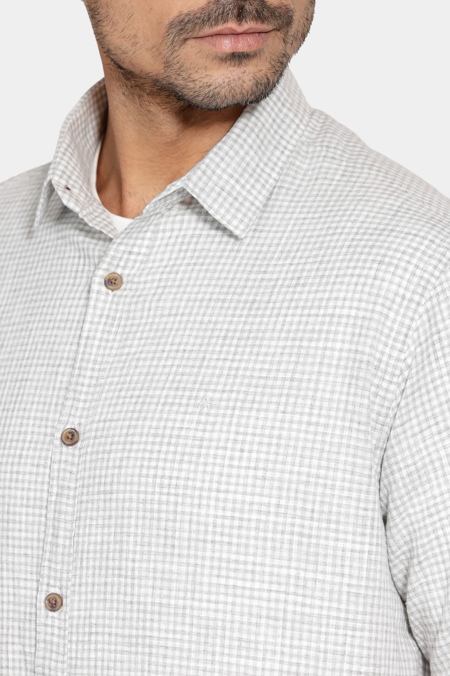 Camisa Regular Mini Xadrez Mescla Branco C/Cinza — foto 3 de 6