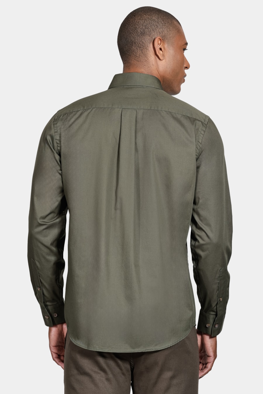 Camisa Regular Sarja de Algodão Egípcio Empire Verde Militar — foto 4 de 5