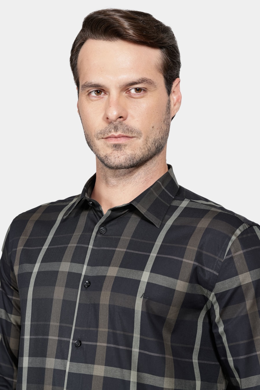 Camisa Regular Tricoline Maxi Xadrez Preto Com Verde — foto 3 de 5