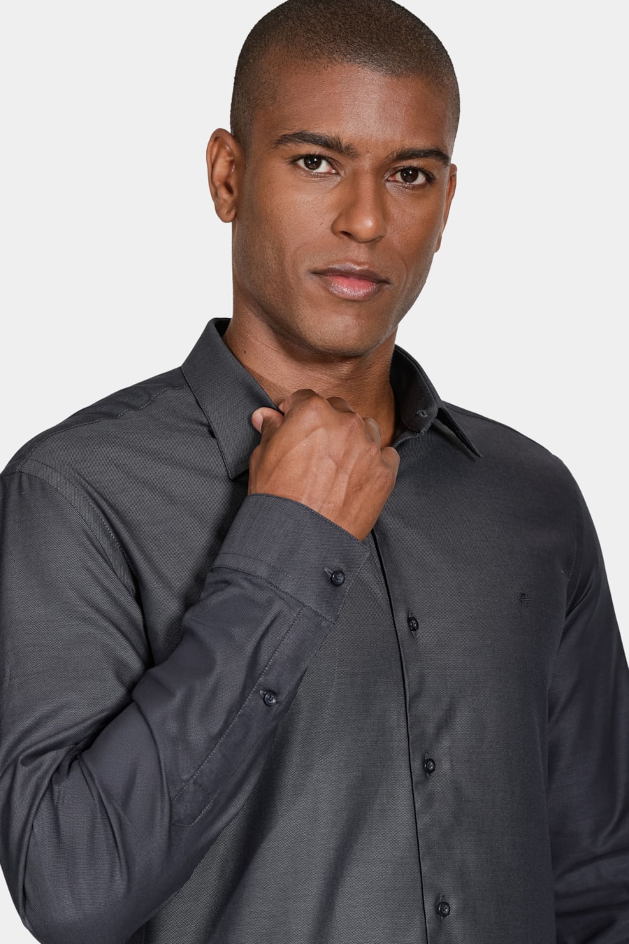 Camisa Slim Fio 50 Egípcio Petronas Chumbo — foto 3 de 6