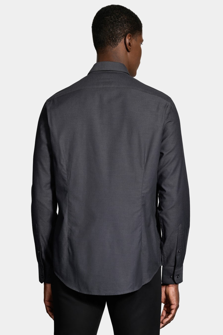 Camisa Slim Fio 50 Egipcio Petronas Cinza Escuro — foto 4 de 6