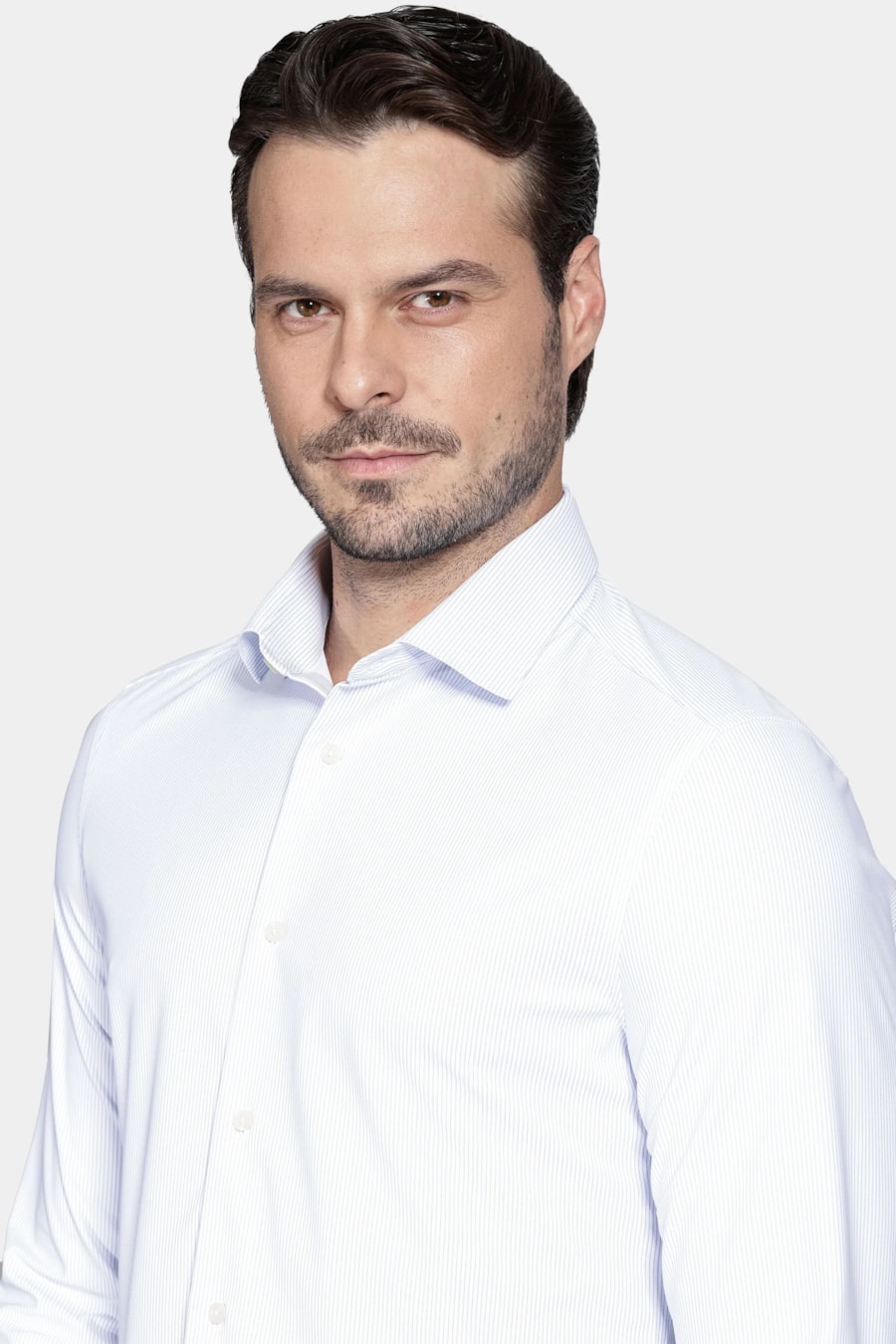 Camisa Slim Listrada Branco Com Azul Claro — foto 3 de 5
