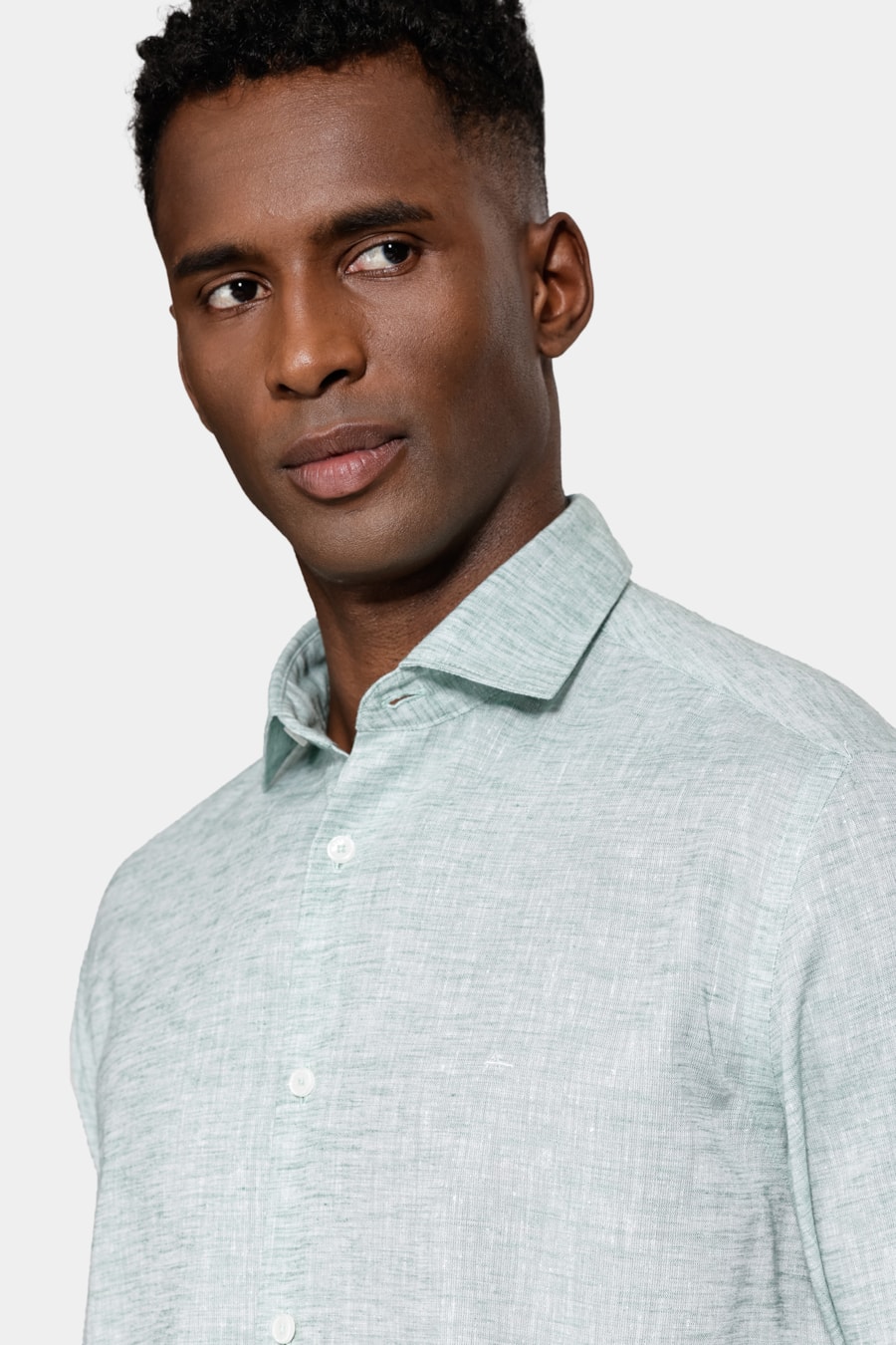 Camisa Slim Manga Longa Linen Verde — foto 3 de 6