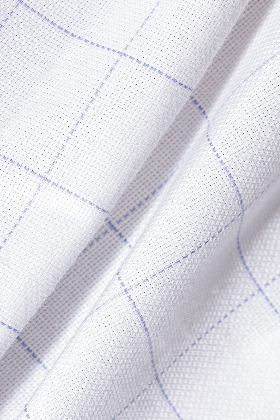 Camisa Slim Maquinetada Strech Branco Com Azul — foto 5 de 6