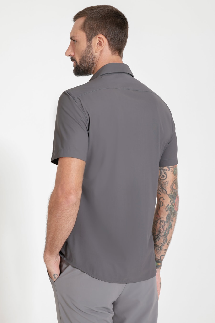Camisa Urban Fresh Manga Curta Cinza — foto 3 de 4