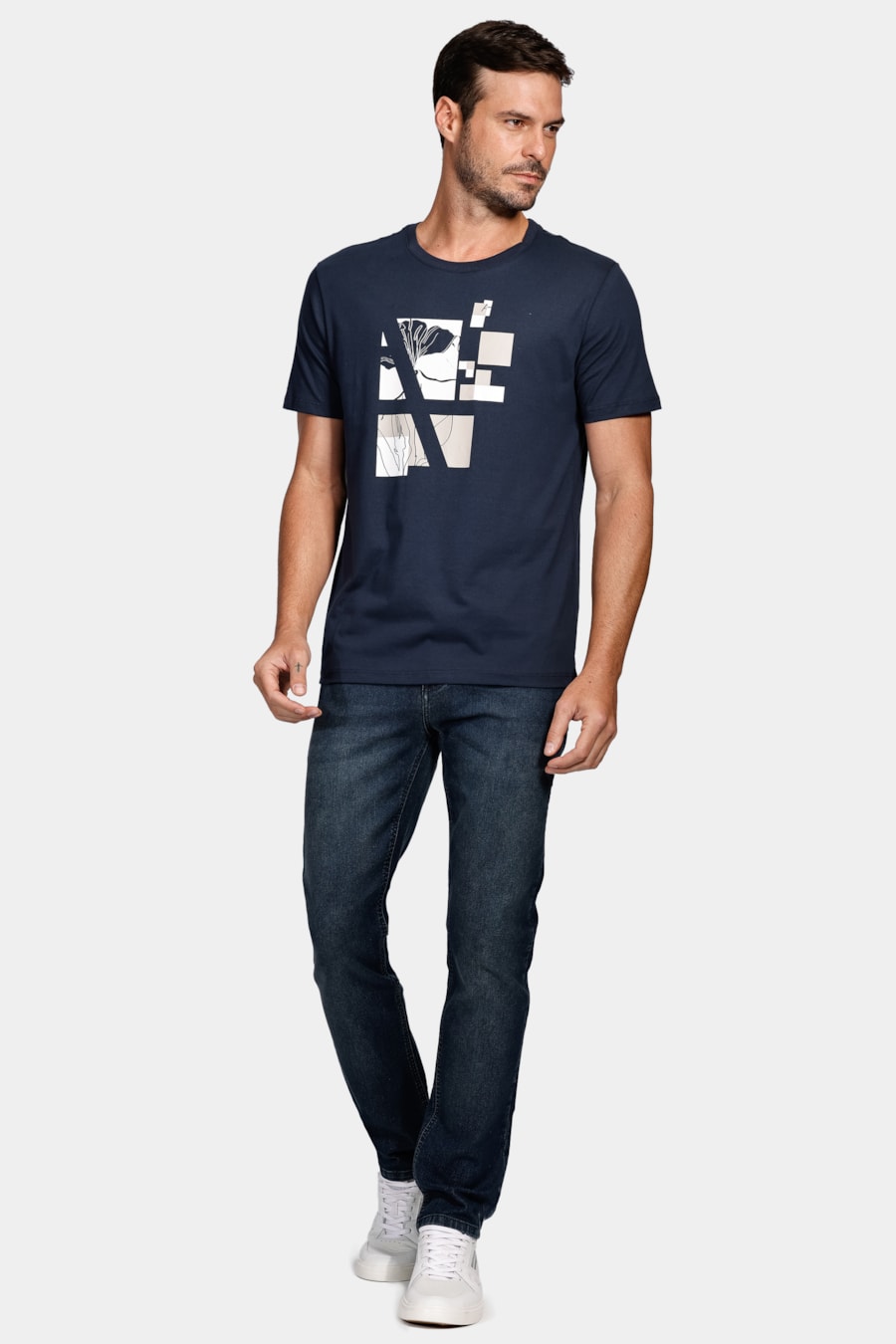 Camiseta a Lírio Pixels Marinho — foto 2 de 4