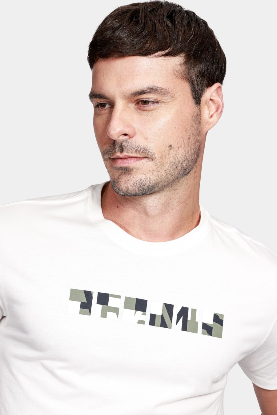 Camiseta Aramis 6 Quadrados Off White — foto 3 de 4