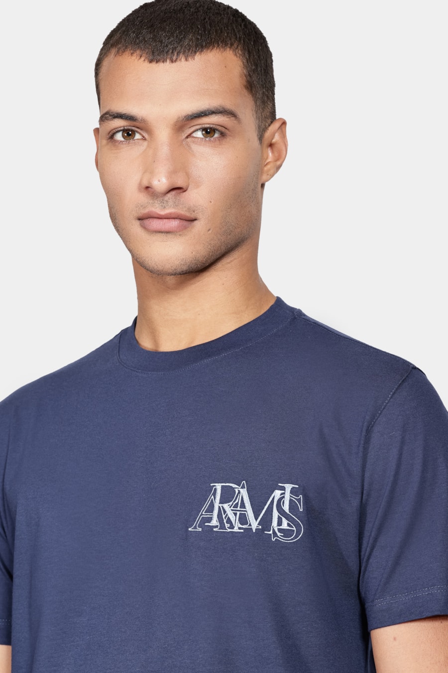 Camiseta Aramis Bordado Azul Marinho — foto 3 de 5
