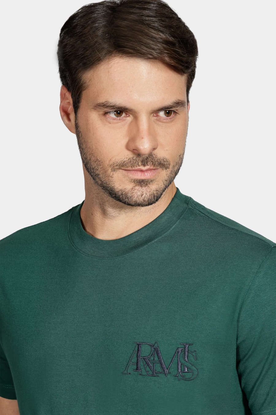 Camiseta Aramis Bordado Verde Floresta — foto 3 de 5