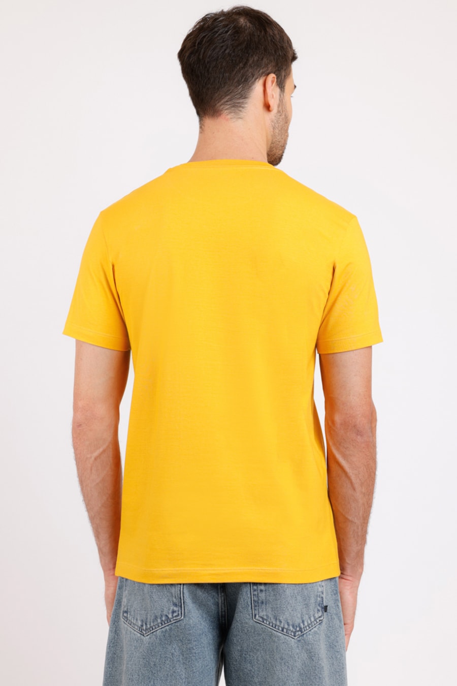 Camiseta Aramis College de Algodão Amarelo Mango — foto 2 de 2