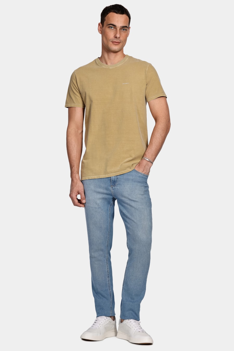 Camiseta Aramis Lírio Cáqui Cana de Açucar — foto 2 de 5
