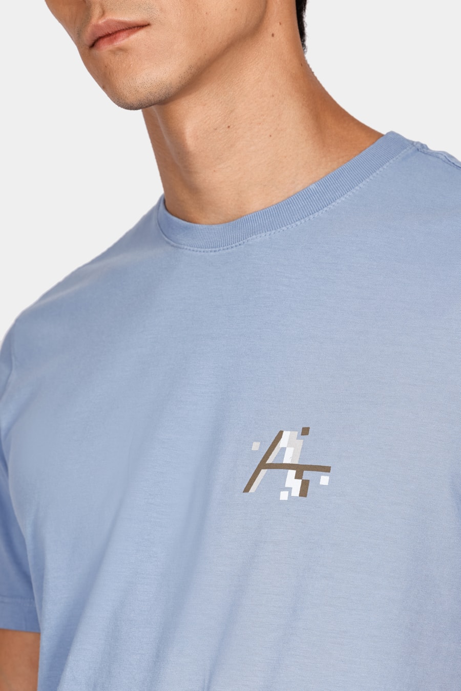 Camiseta Aramis Pixel Azul Oceano — foto 3 de 4
