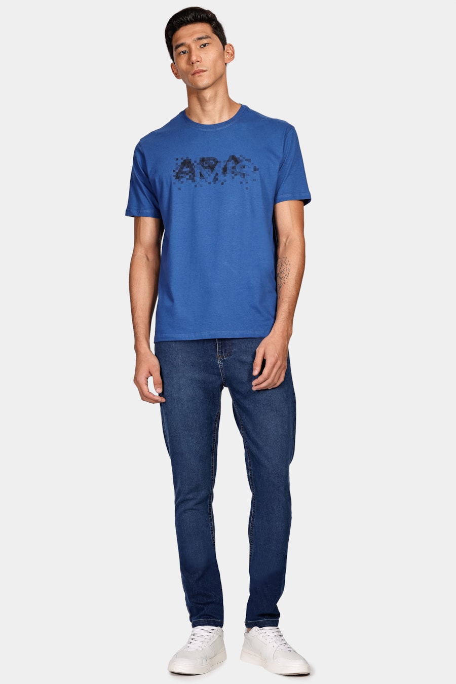 Camiseta Aramis Pixel Fade Azul Royal — foto 2 de 4