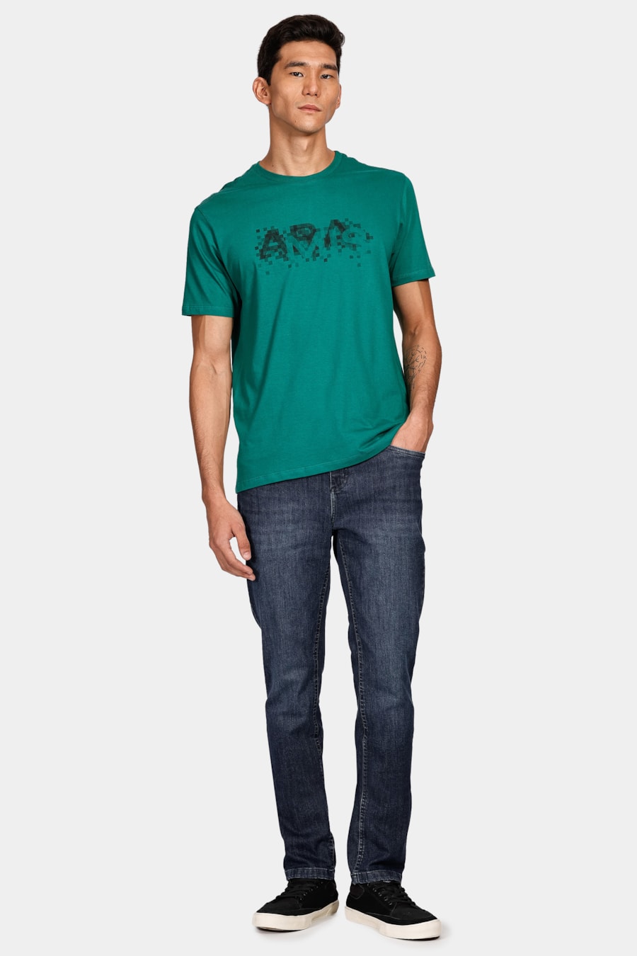 Camiseta Aramis Pixel Fade Verde Amazonia — foto 2 de 4