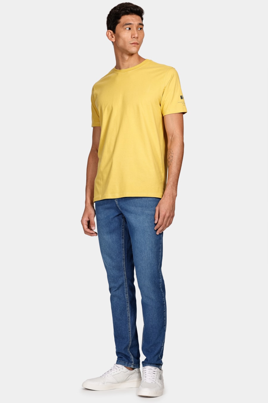 Camiseta Aramis Pixel Manga Amarelo Mostarda — foto 2 de 4