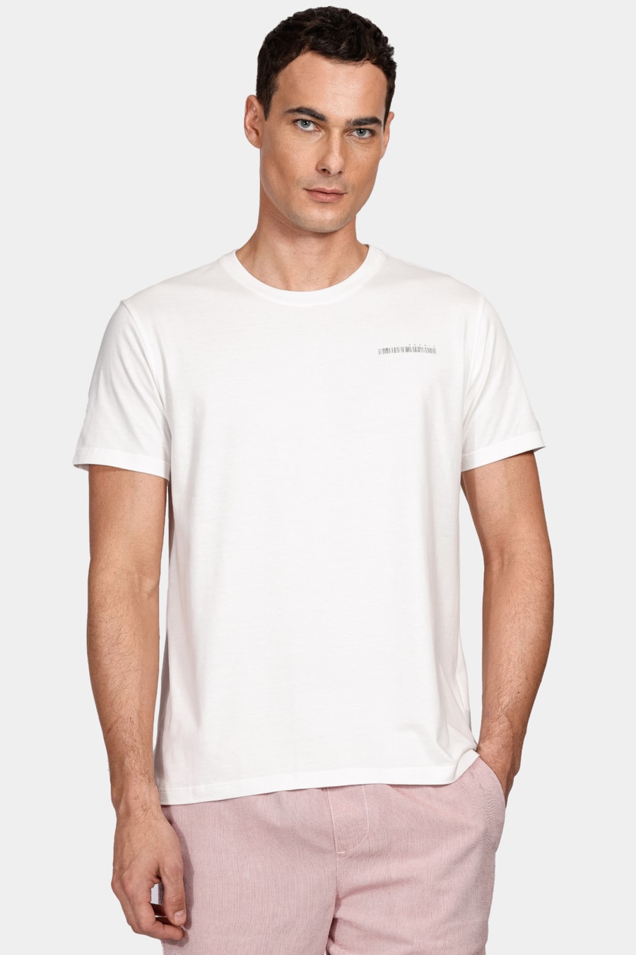 Camiseta Assinatura Aramis Barcode Off White — foto 1 de 4