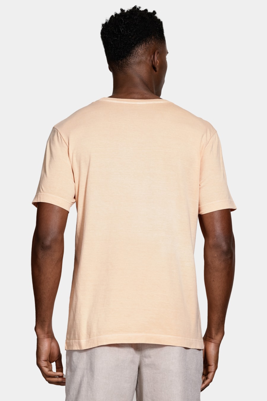 Camiseta Básica Algodão Manga Curta Bordado Salmao — foto 4 de 5