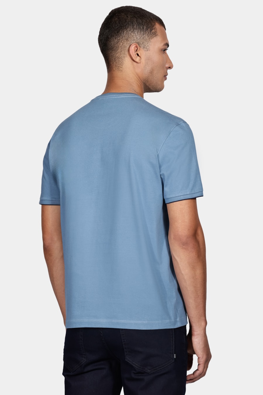Camiseta Básica Friso na Gola Azul Alumínio — foto 4 de 7
