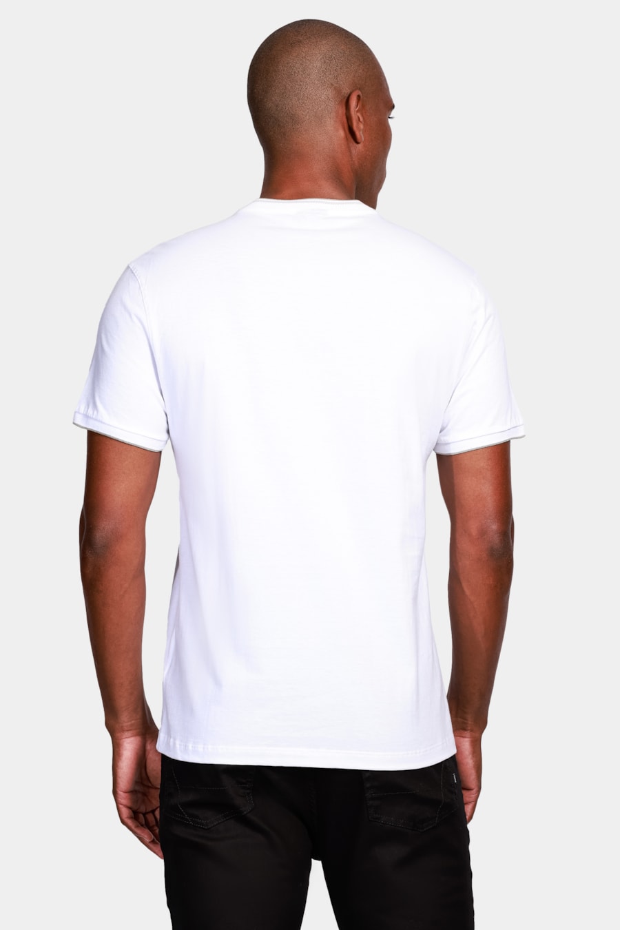 Camiseta Básica Friso na Gola Branco Com Cinza — foto 4 de 4