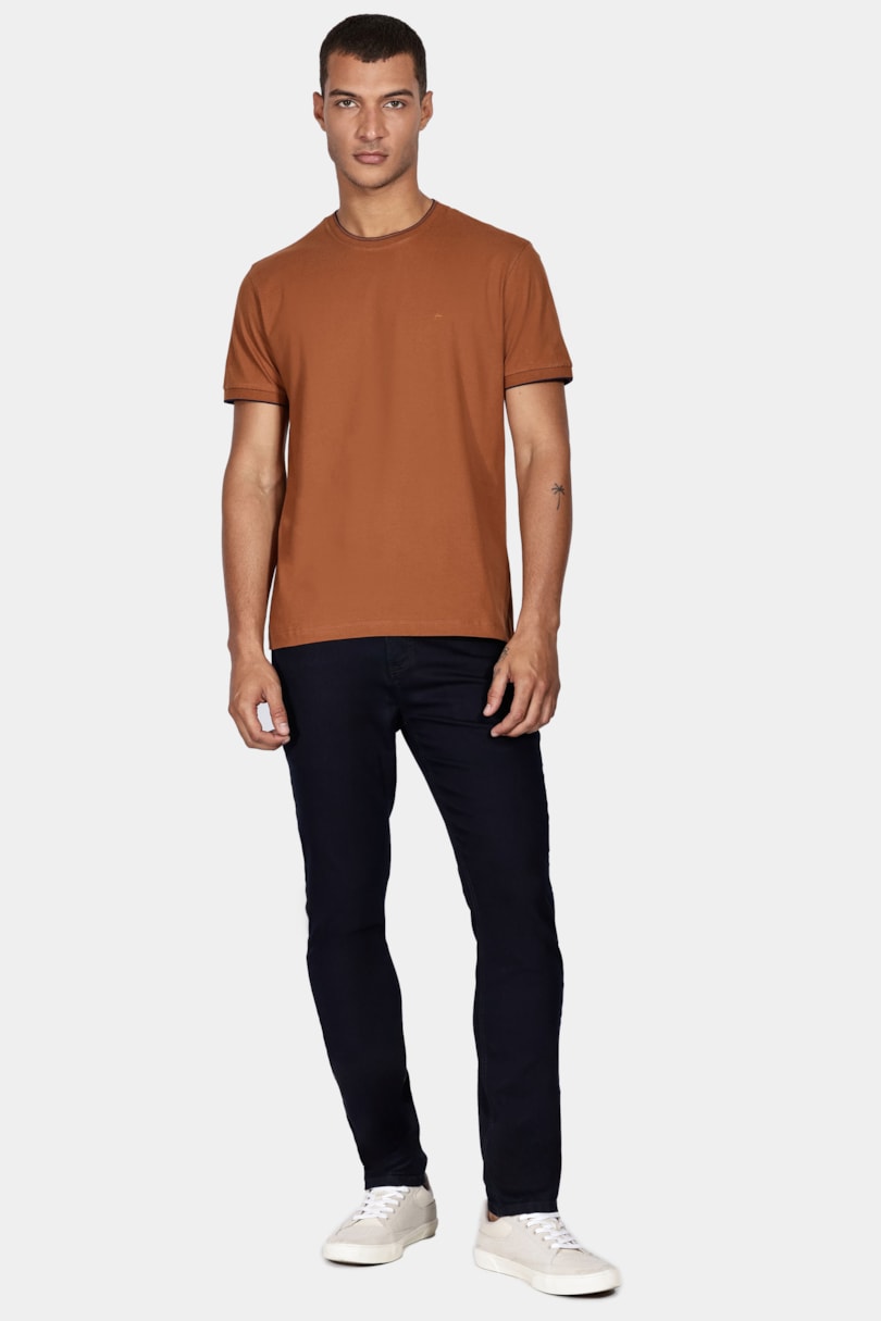 Camiseta Básica Friso na Gola Caramelo