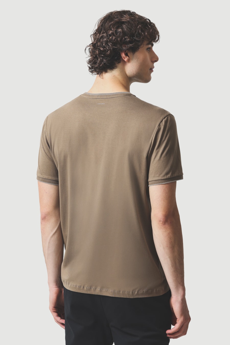 Camiseta Básica Friso na Gola Charuto 118 — foto 4 de 5