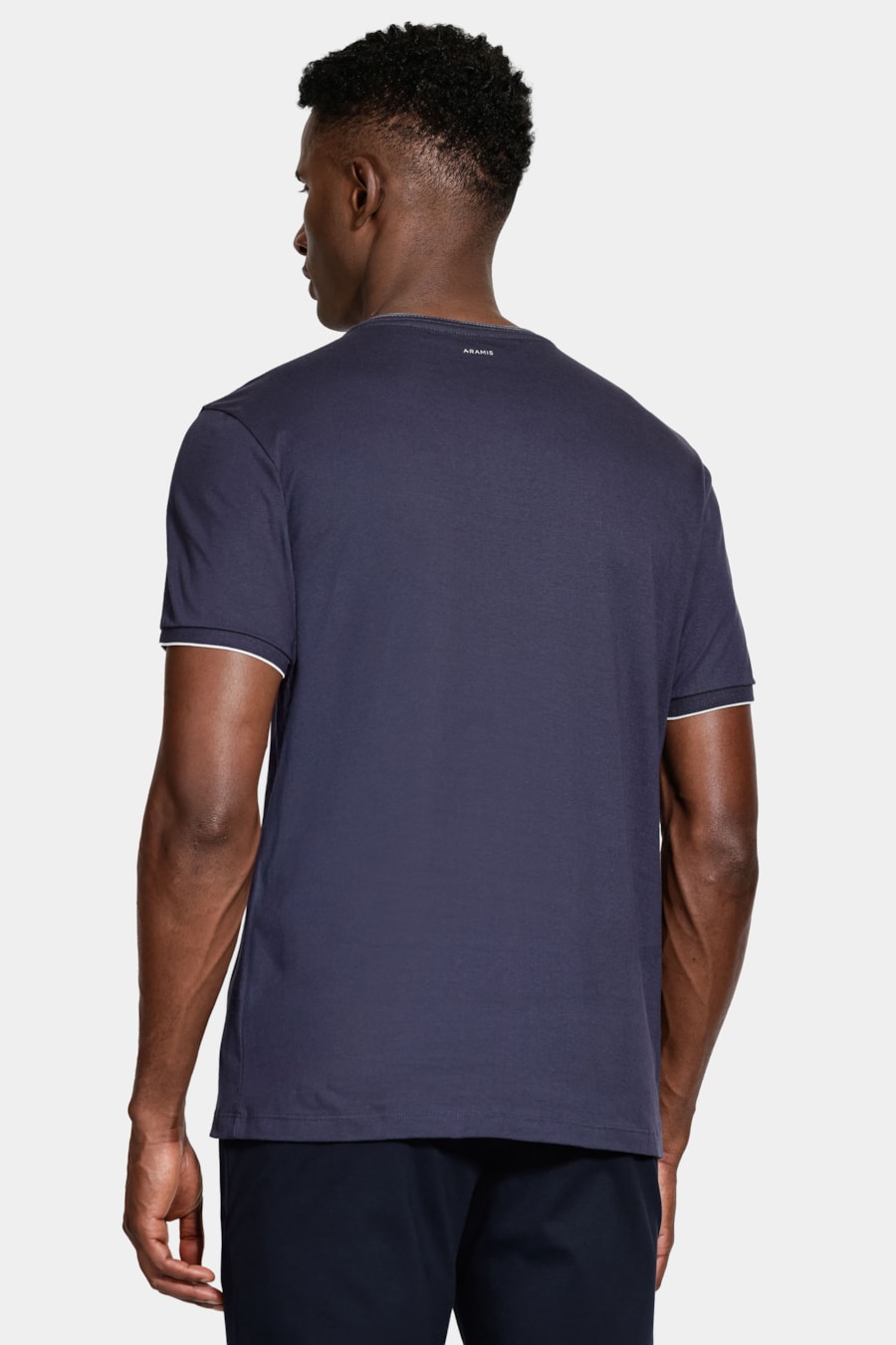Camiseta Básica Friso na Gola Navy — foto 4 de 5