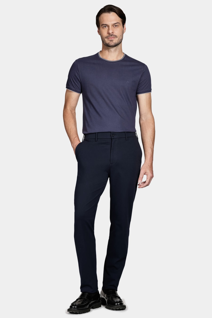 Camiseta Básica Friso na Gola Navy C/ Cinza Claro — foto 2 de 5