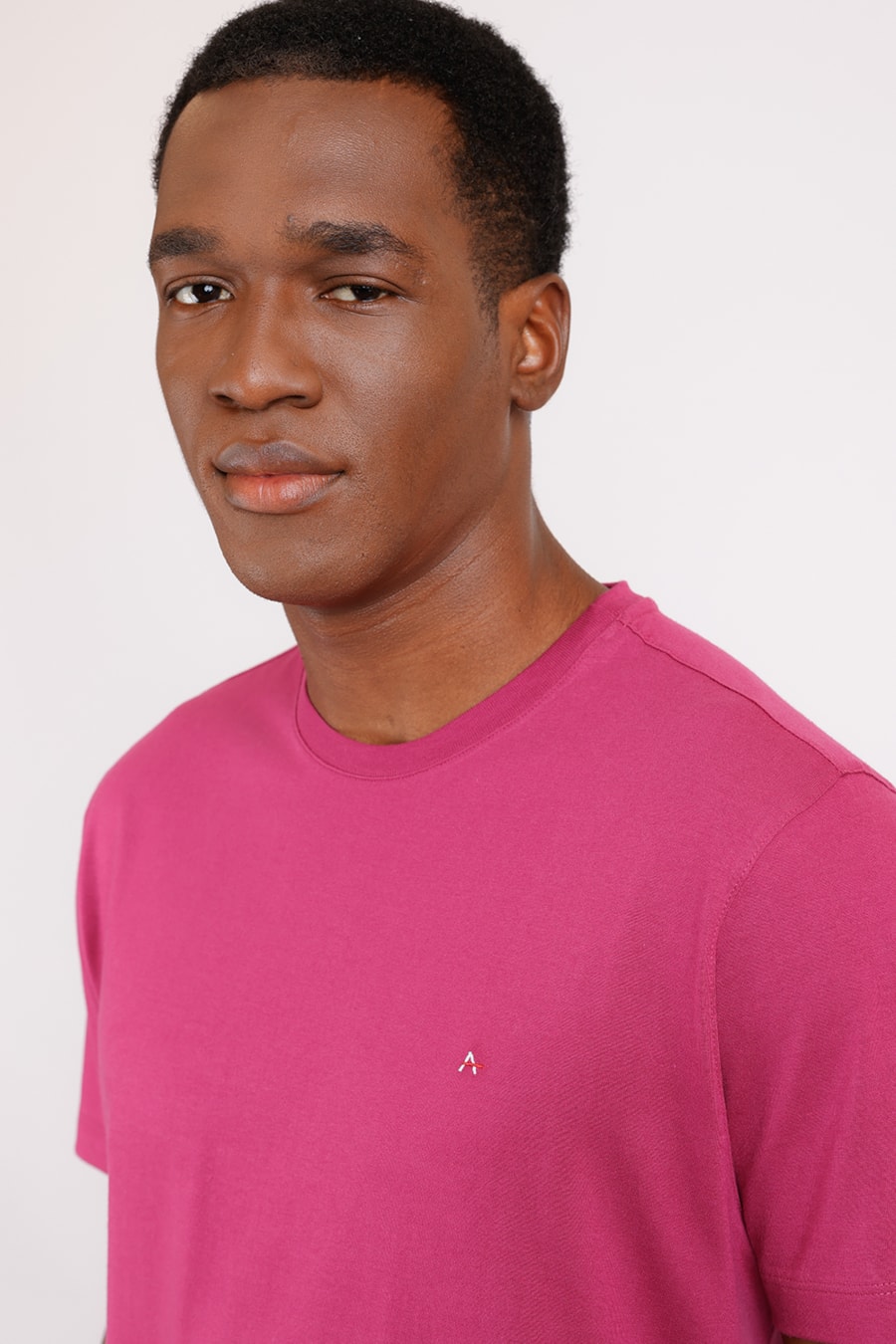 Camiseta Básica Malha Regular Rosa Orquidea — foto 1 de 2